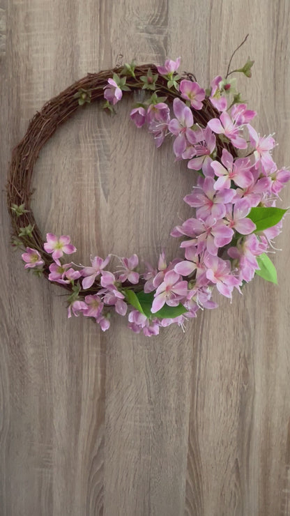 Claire de Lune Clematis half moon wreath